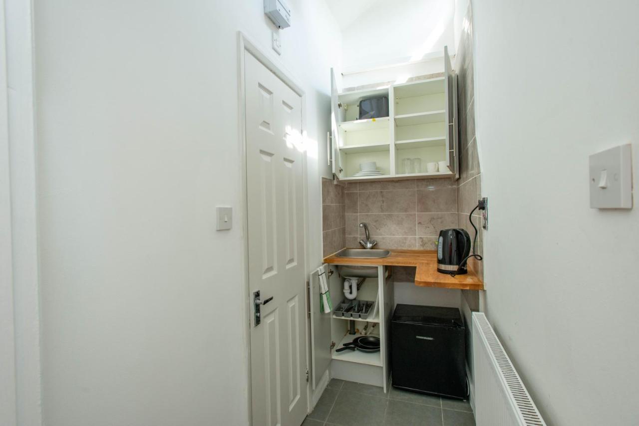 Modern In Bromley, Greater London Near Tesco And Sundridge Park Station * Bromley